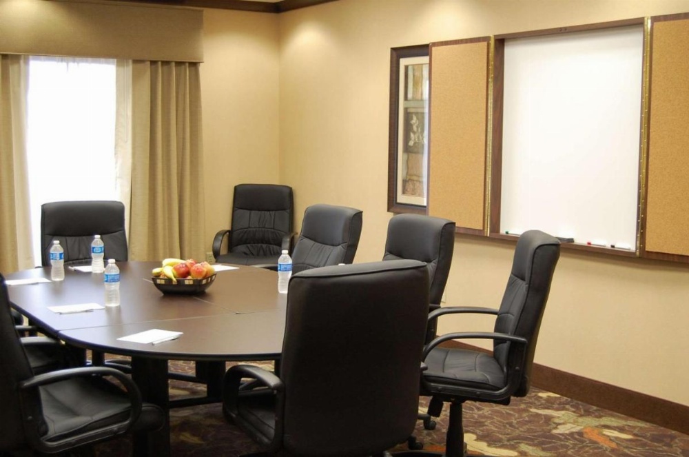 Hampton Inn By Hilton Geneseo Image 43